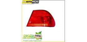 Farol traseiro Mercedes-Benz